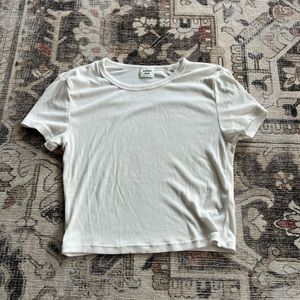 Aritzia Sunday Best Ribbed Crop Top - Cream / White